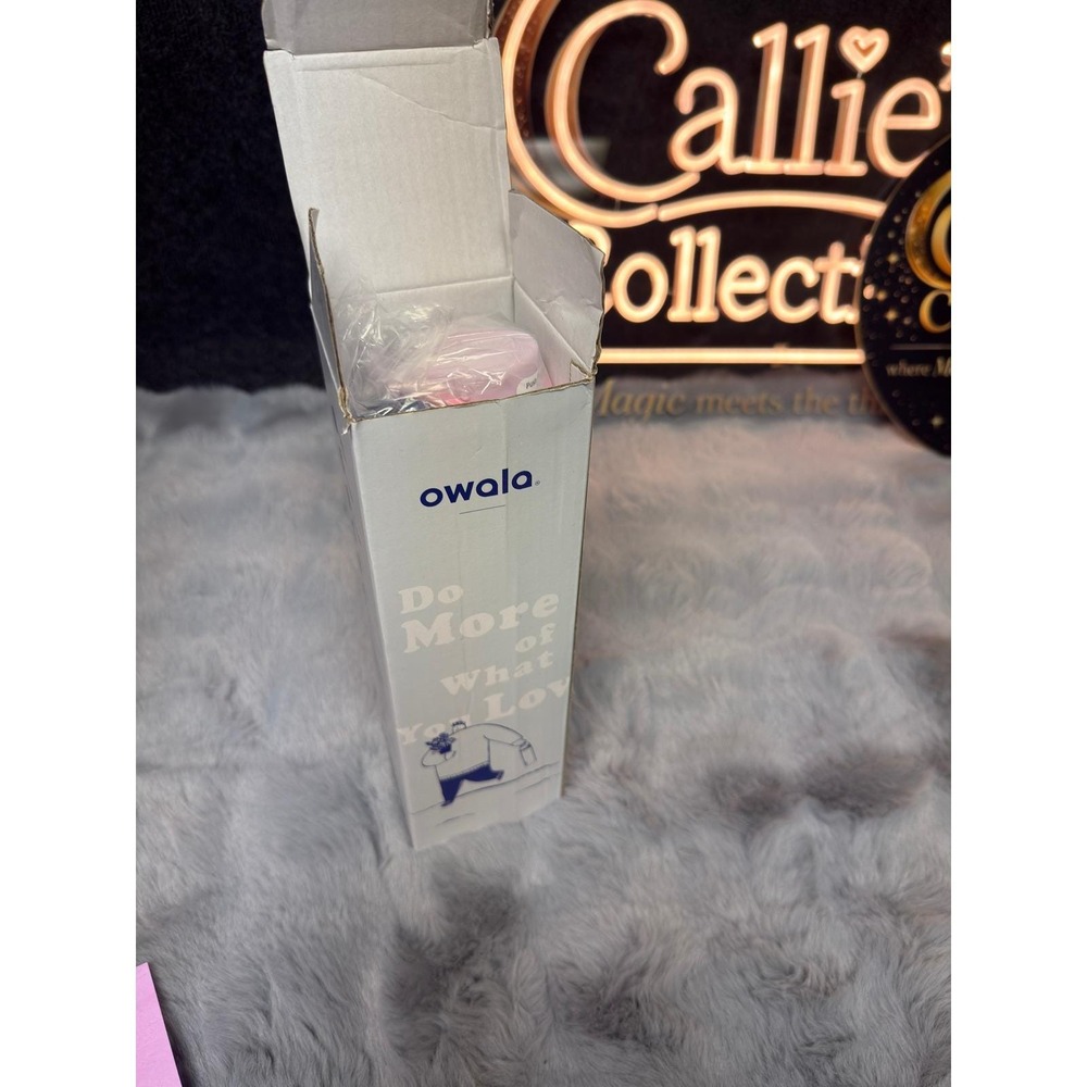 Owala FreeSip Water Bottle Labubu 24oz Mint Green Limited Edition Graphic NIB - Picture 6 of 7